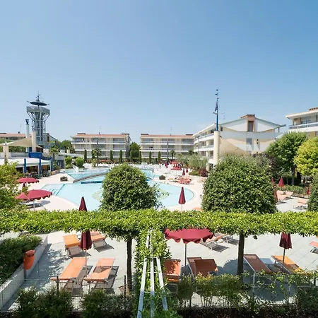 Villaggio Planetarium * بيبيوني