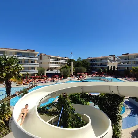 Villaggio Planetarium Бибионе